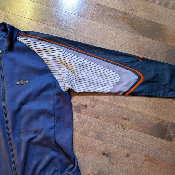 Vintage Windbreaker Blue and Gray Zip-Up Jacket - Picture 6 of 7